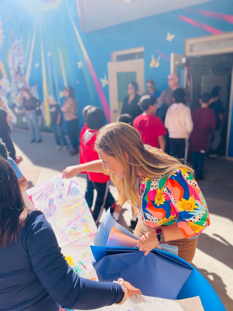 Dual Immersion Academy school mural